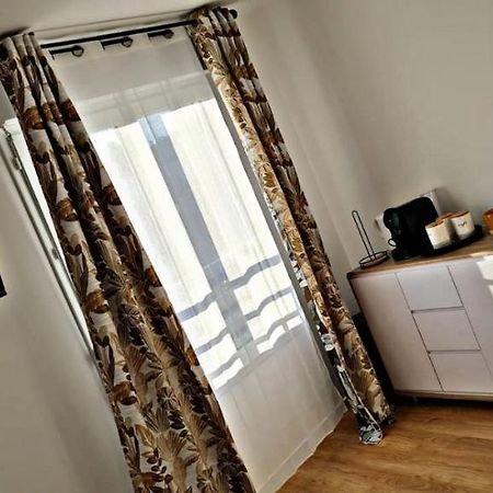 Le Plessis-Bouchard Loft Climatise Parking Gratuit 5Min Gare 아파트 외부 사진
